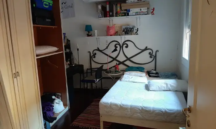 Rexer-Bologna-Camera-matrimoniale-tutto-compreso-a-persona-CAMERA-DA-LETTO