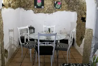 Rexer-Modica-Affittasi-monolocale-nel-cuore-di-Modica-bassa-lappartamento-dotato-di-ogni-confort-aff