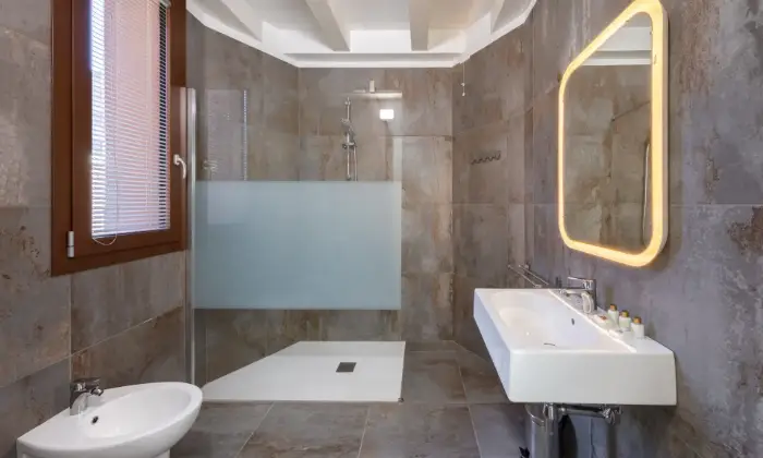 Rexer-Venezia-Affitto-Brevi-periodi-BAGNO