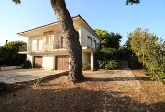 Rexer-Ragusa-Villa-posti-letto-Marina-di-Ragusa-Casa-Vacanze-ALTRO