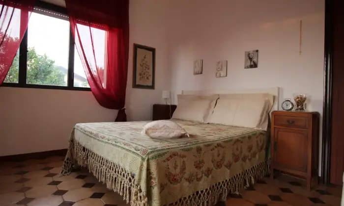 Rexer-Ragusa-Villa-posti-letto-Marina-di-Ragusa-Casa-Vacanze-CAMERA-DA-LETTO