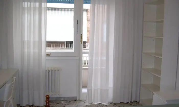 Rexer-Roma-UNI-CATTOLICAOSPEDALE-GEMELLI-signorile-CAMERA-DA-LETTO
