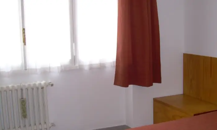 Rexer-Roma-UNI-CATTOLICAOSPEDALE-GEMELLI-signorile-CAMERA-DA-LETTO