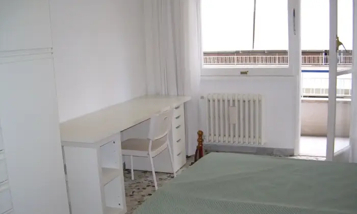 Rexer-Roma-UNI-CATTOLICAOSPEDALE-GEMELLI-signorile-CAMERA-DA-LETTO