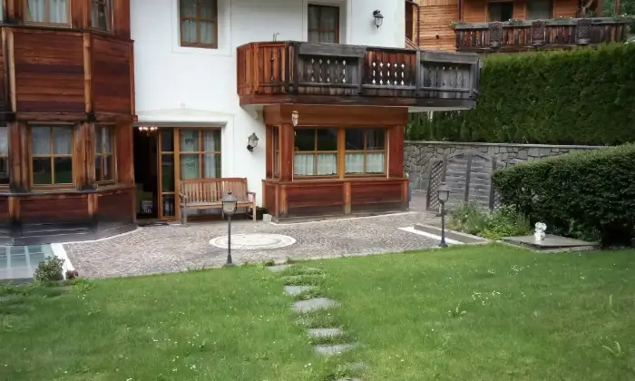 Rexer-MarebbeEnneberg-Grande-appartamento-con-giardino-GIARDINO