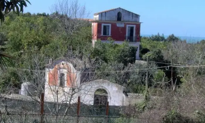 Rexer-Rodi-Garganico-Rustico-Casale-in-contrada-mascherizza-Rodi-Garganico-ALTRO