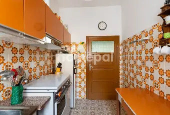 Rexer-Proceno-Casa-Storica-nel-Borgo-di-Proceno-con-Cantina-e-Terrazza-Panoramica-CUCINA