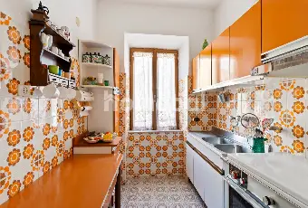 Rexer-Proceno-Casa-Storica-nel-Borgo-di-Proceno-con-Cantina-e-Terrazza-Panoramica-CUCINA
