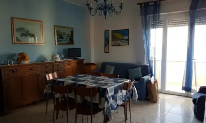 Rexer-Sarzana-SPLENDIDO-FRONTEMARE-QUADRILOCALE-MARINELLA-DI-SARZANA-SALONE