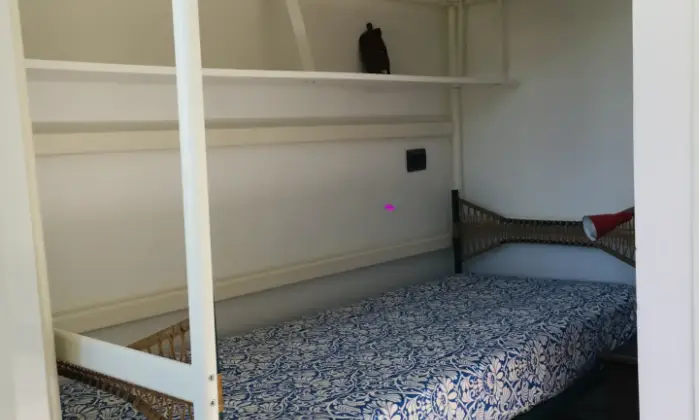 Rexer-Sabaudia-Villa-storica-indipendente-eurosettimana-CAMERA-DA-LETTO