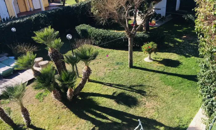 Rexer-Sabaudia-Villa-storica-indipendente-eurosettimana-GIARDINO