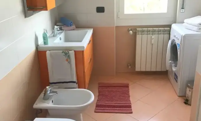 Rexer-Milano-Appartamento-di-fronte-Ospedale-San-Raffaele-BAGNO