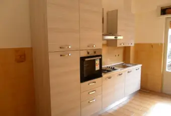 Rexer-Ceccano-APPARTAMENTO-ARREDATO-CUCINA