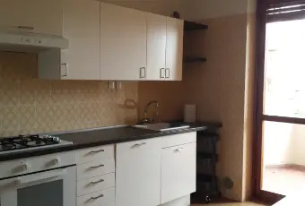 Rexer-Pescara-Luminoso-quadrilocale-nel-centro-di-pescara-CUCINA