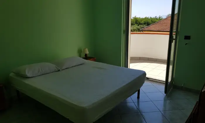 Rexer-Tortora-Affittasi-bellissimo-appartamento-CAMERA-DA-LETTO