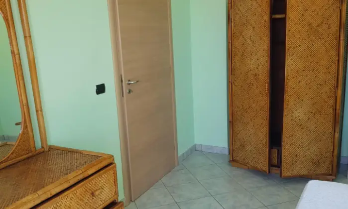 Rexer-Tortora-Affittasi-bellissimo-appartamento-CAMERA-DA-LETTO
