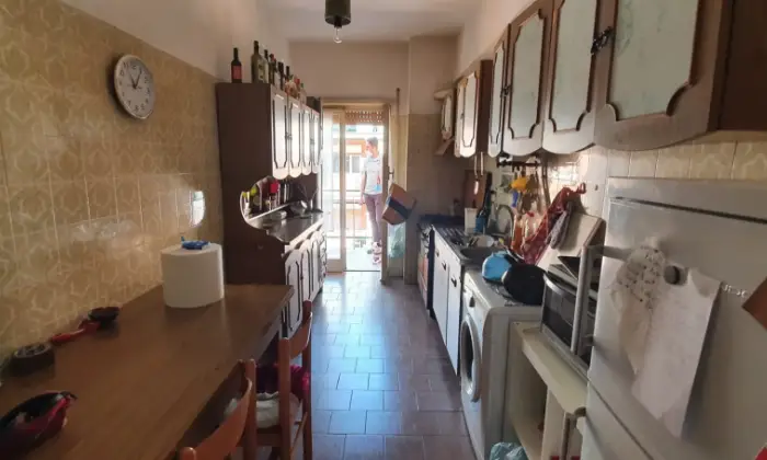 Rexer-Roma-Camere-e-posti-letto-Tiburtina-CUCINA