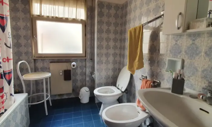 Rexer-Roma-Camere-e-posti-letto-Tiburtina-BAGNO