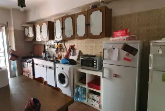 Rexer-Roma-Camere-e-posti-letto-Tiburtina-CUCINA
