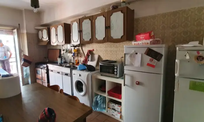 Rexer-Roma-Camere-e-posti-letto-Tiburtina-CUCINA
