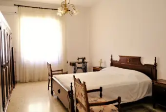 Rexer-Cercola-Trilocale-arredato-Cercola-centro-CAMERA-DA-LETTO