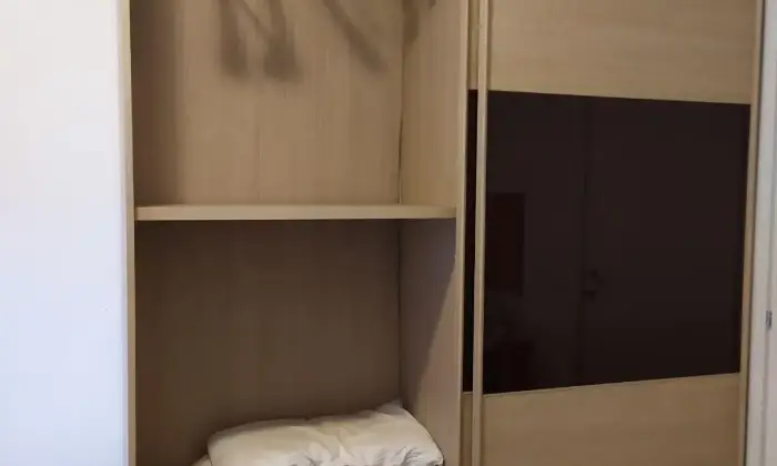 Rexer-Roma-Stanza-singola-con-letto-matrimoniale-CAMERA-DA-LETTO