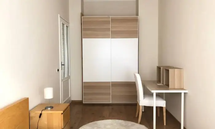 Rexer-Torino-AFFITTO-INTERO-ALLOGGIO-STANZE-SINGOLE-E-BAGNI-STUDENTI-POLITECNICO-ECONOMIA-MEDICINA-CAMERA-DA-LETTO