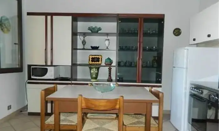Rexer-Cardedu-Vacanze-da-sogno-in-villa-lussuosa-con-giardino-CUCINA