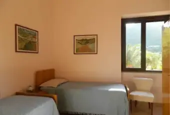 Rexer-Cardedu-Vacanze-da-sogno-in-villa-lussuosa-con-giardino-CAMERA-DA-LETTO