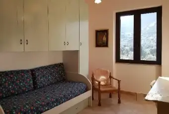 Rexer-Cardedu-Vacanze-super-in-villa-lussuosa-con-giardino-CAMERA-DA-LETTO
