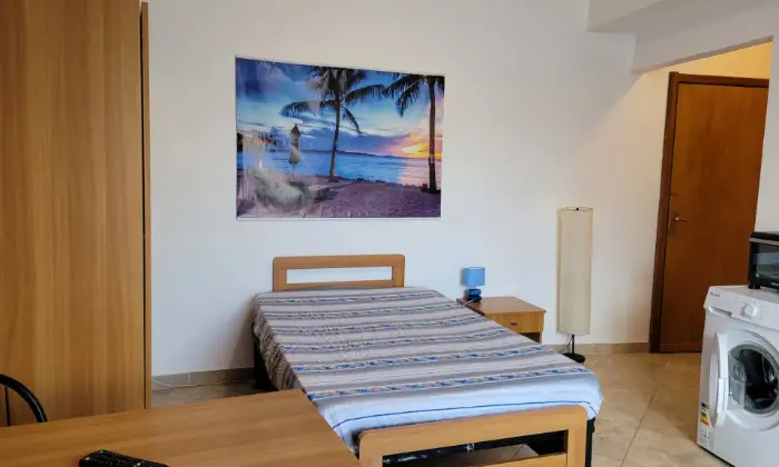 Rexer-Reggio-di-Calabria-Monolocale-stanza-in-affitto-a-Reggio-Calabria-CAMERA-DA-LETTO
