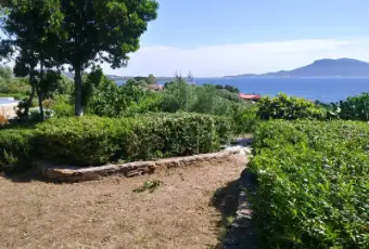 Rexer-Golfo-Aranci-Villa-indipendente-vista-mare-GIARDINO
