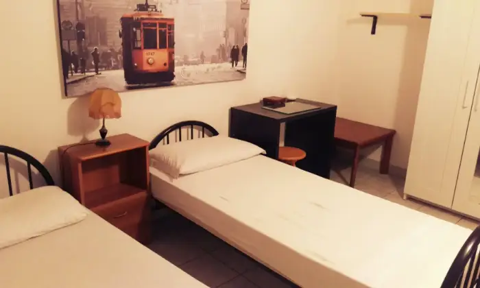 Rexer-Milano-Appartamento-in-affitto-in-via-Bergamo-Milano-CAMERA-DA-LETTO