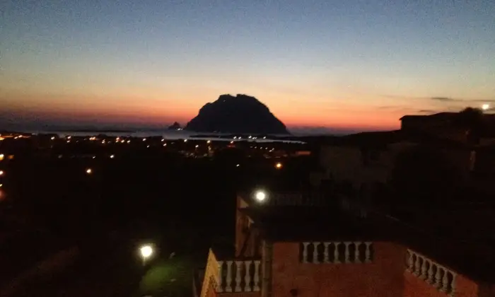 Rexer-Loiri-Porto-San-Paolo-Appartamenti-Panoramici-Su-TAVOLARA-PANORAMA