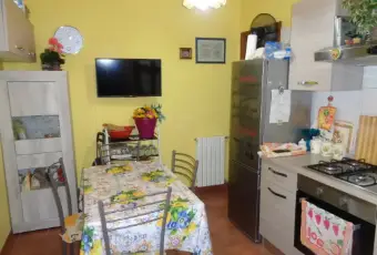Rexer-San-Gregorio-da-Sassola-Affittasi-due-appartamenti-CUCINA