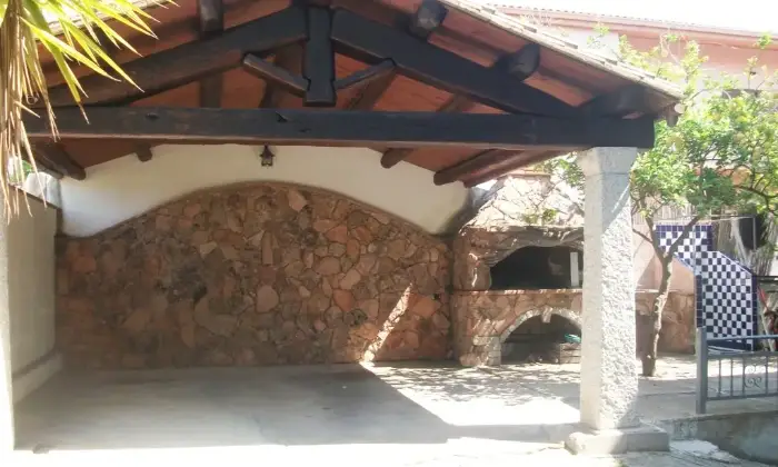 Rexer-Lotzorai-Vacanze-Estive-Villa-Mony-GARAGE