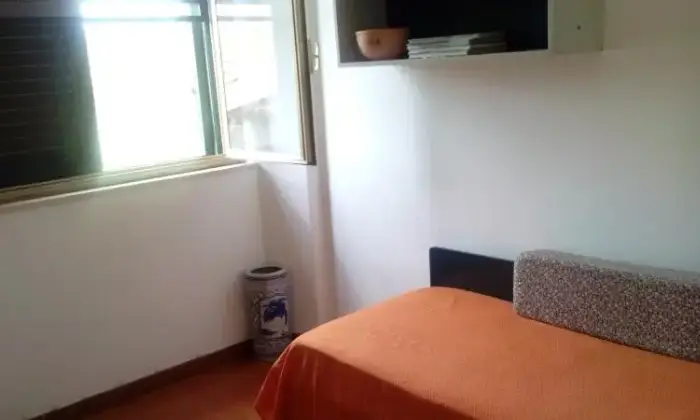 Rexer-Oristano-Casa-in-campagna-in-affitto-CAMERA-DA-LETTO