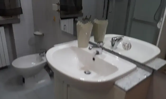 Rexer-Ravenna-Camere-di-lusso-in-appartamento-ristrutturato-BAGNO