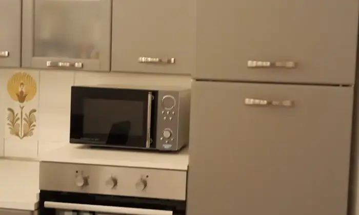 Rexer-Ravenna-Camere-di-lusso-in-appartamento-ristrutturato-CUCINA