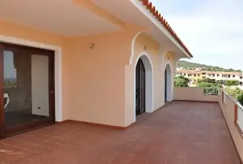 Rexer-Budoni-Affitto-VILLA-con-PISCINA-in-SARDEGNA-Budoni-TERRAZZO