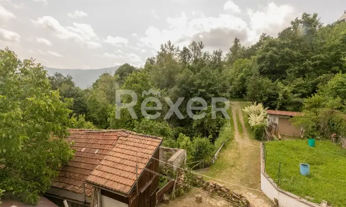 Rexer-Ottone-Appartamento-in-bifamiliare-in-localit-Barchi-a-Ottone-PC-nella-Valle-pi-bella-del-mondo-Altro
