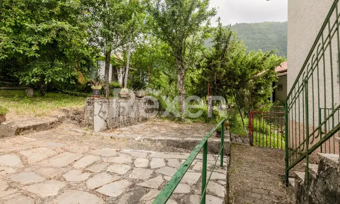 Rexer-Ottone-Appartamento-in-bifamiliare-in-localit-Barchi-a-Ottone-PC-nella-Valle-pi-bella-del-mondo-Altro
