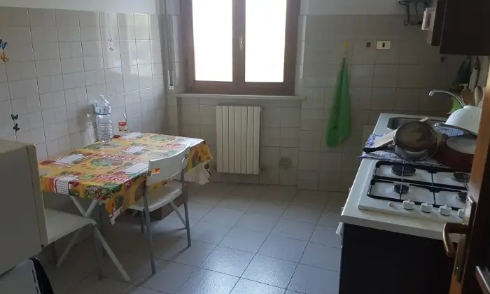 Rexer-Ancona-AFFITTASI-A-STUDENTI-CUCINA