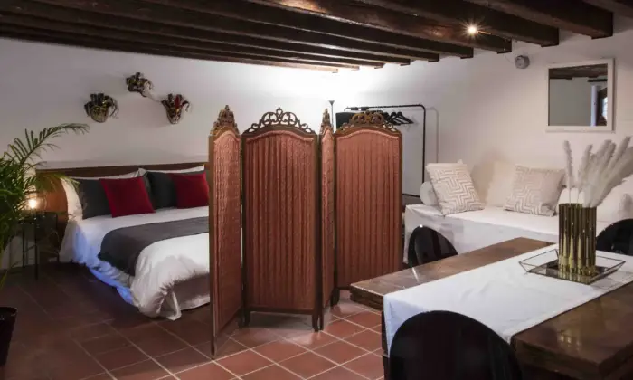Rexer-Venezia-Monolocale-Sestriere-Castello-per-mesi-SALONE