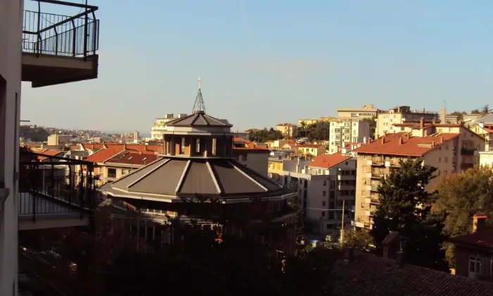 Rexer-Trieste-posti-in-Doppia-per-studenti-detrazione-IRPEF-genitori-Vista