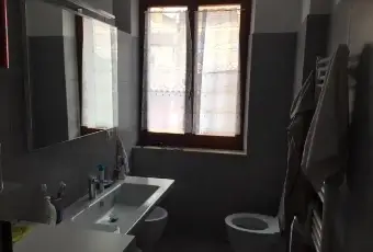 Rexer-Ancona-Posto-Letto-in-Pieno-Centro-BAGNO