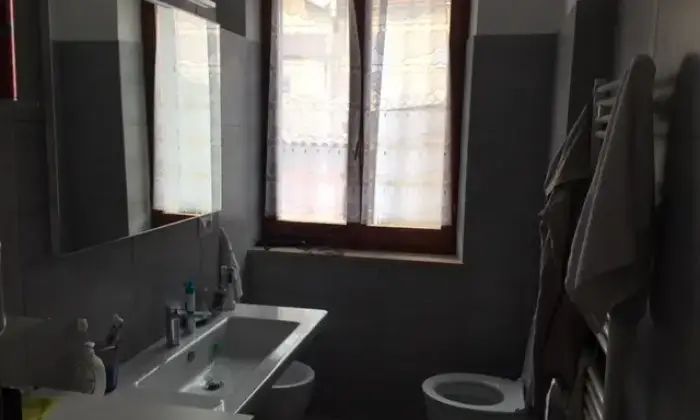 Rexer-Ancona-Posto-Letto-in-Pieno-Centro-BAGNO
