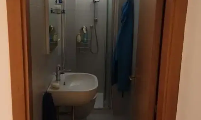 Rexer-Ancona-Posto-Letto-in-Pieno-Centro-BAGNO