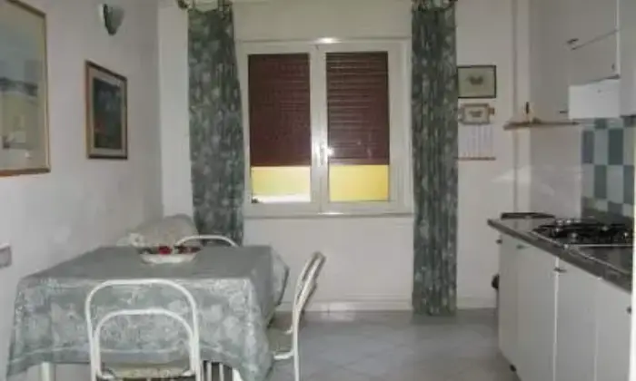 Rexer-Muravera-Appartamento-in-affitto-CUCINA