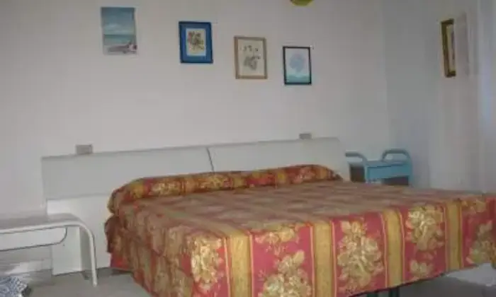 Rexer-Muravera-Appartamento-in-affitto-CAMERA-DA-LETTO